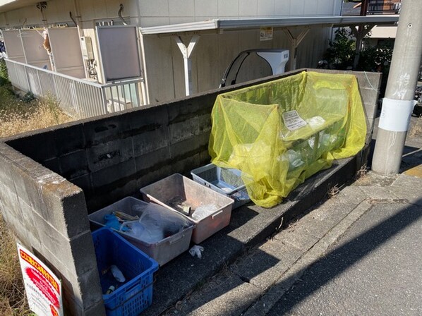 エンゼル杉田の物件外観写真